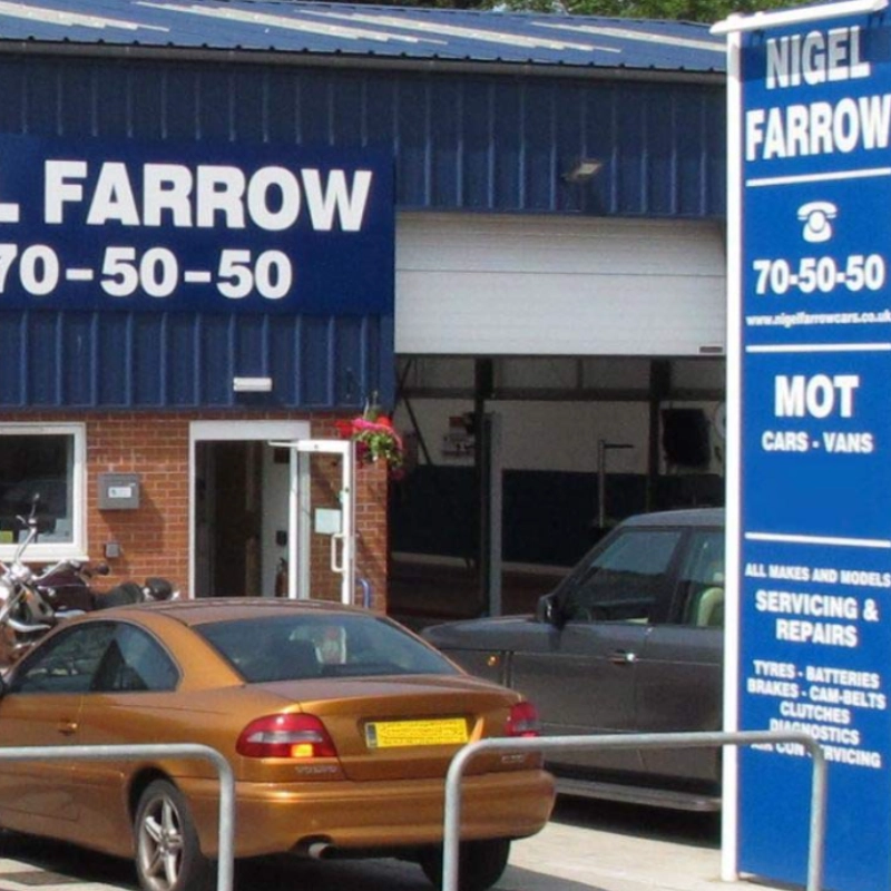 Nigel-Farrow-Cars-Servicing,